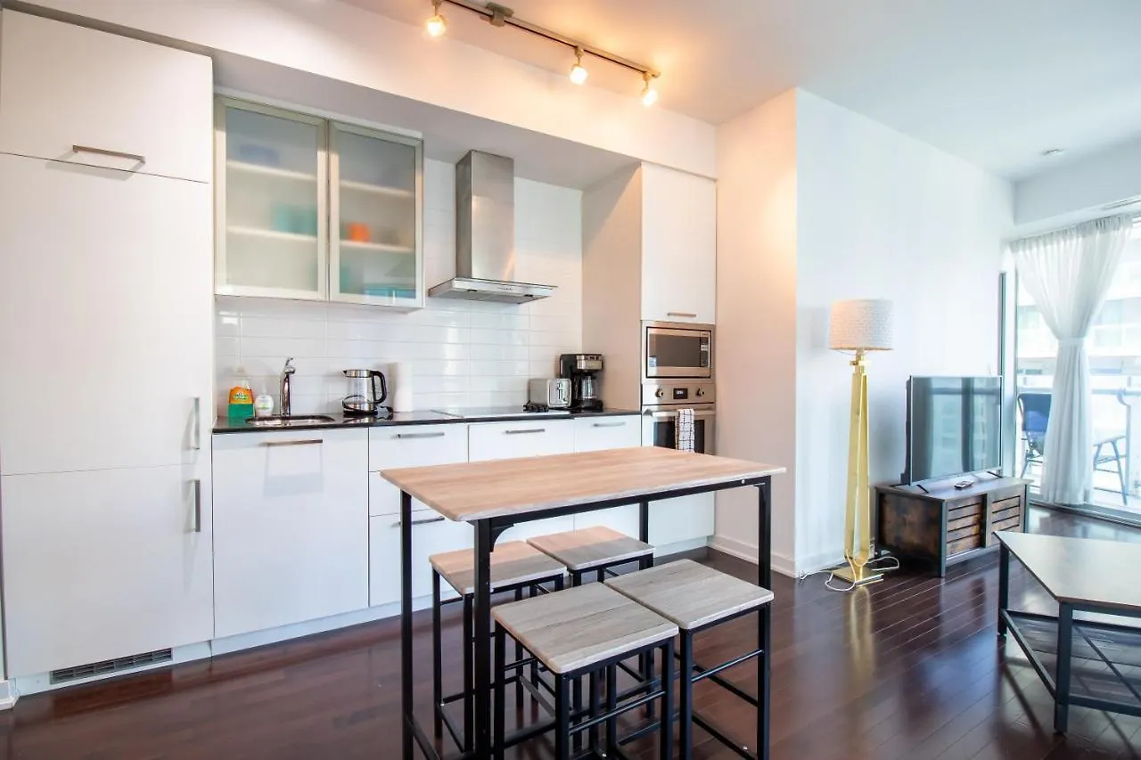 Exclusive Downtown 2Bed Suites Toronto
